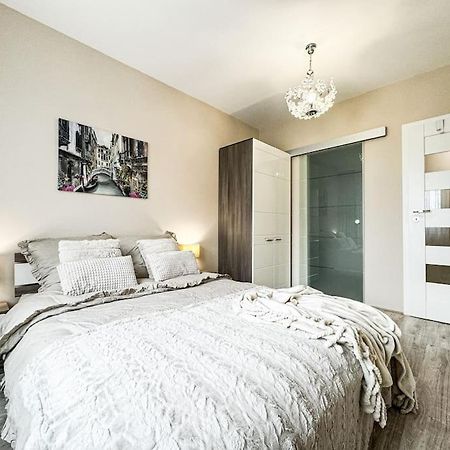Apartament 201 Sloneczna Klecina Wroclaw Luaran gambar