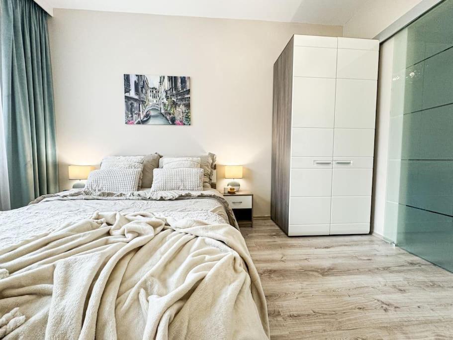 Apartament 201 Sloneczna Klecina Wroclaw Luaran gambar